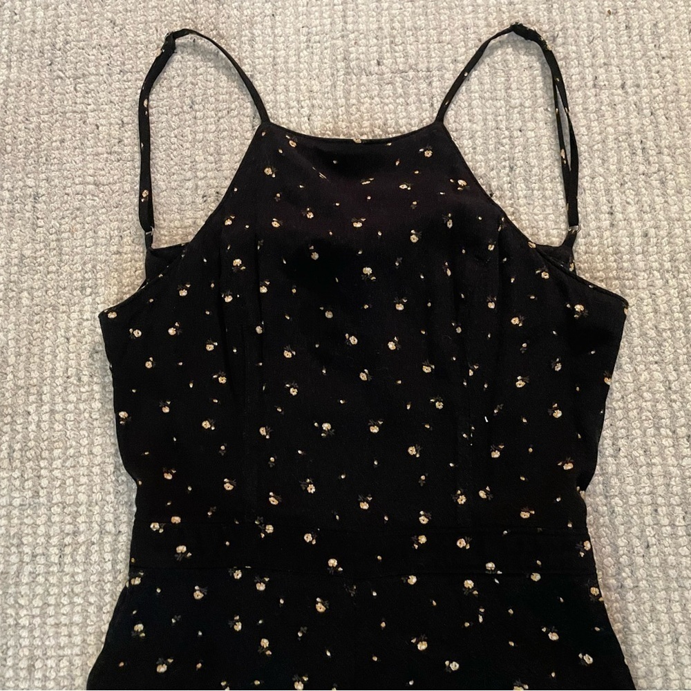 Abercrombie & Women’s Tie Back Floral Jumpsuit - Picture 2 of 8
